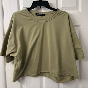 Hugoome Oversized Cropped Athletic Short Sleeve Top Olive Green Women’s Size XL